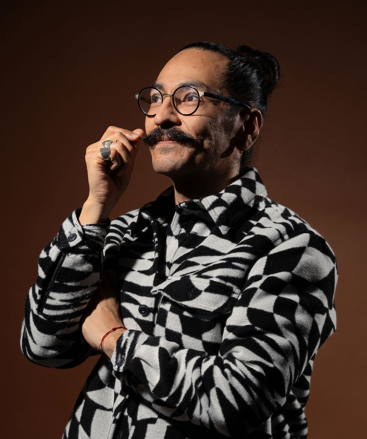 Guillermo Flores Pacheco - Artist